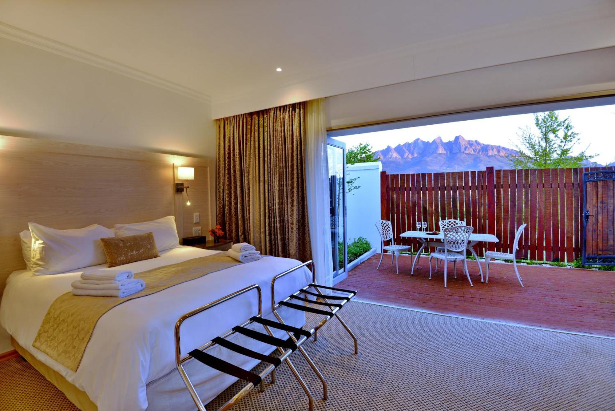 Val Du Charron Wine & Leisure Estate 4*